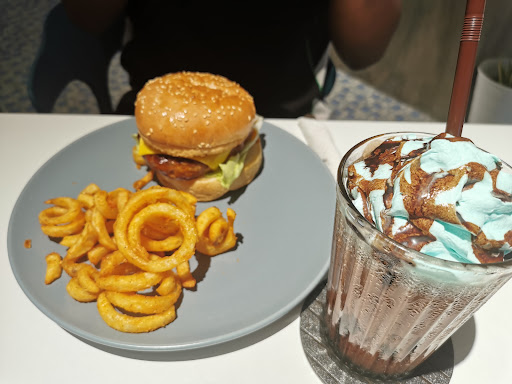 Kupirasi Cafe Kupirasi Cafe
