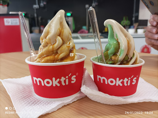 Mokti's Taiping (ice cream Gula Apong Sarawak)
