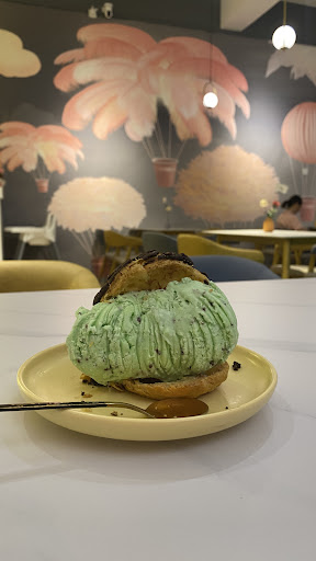 Hokkaido Ice Cream Puff Tampin Hokkaido Ice Cream Puff Tampin