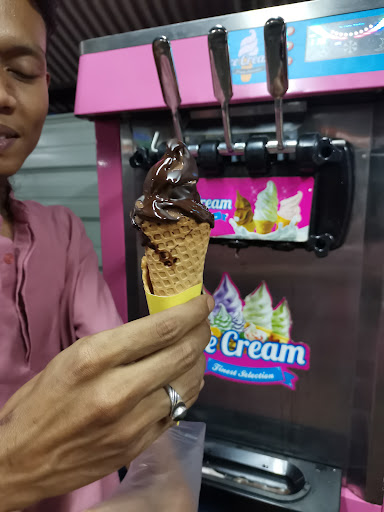 Wanie's Creamery