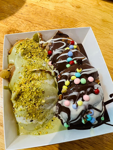 Cik Yuyu Crepe & Cakes Cik Yuyu Crepe & Cakes