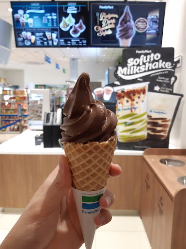 FamilyMart Ayer Keroh