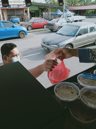 Kuih Bakar Pandan Dak Serul Melaka