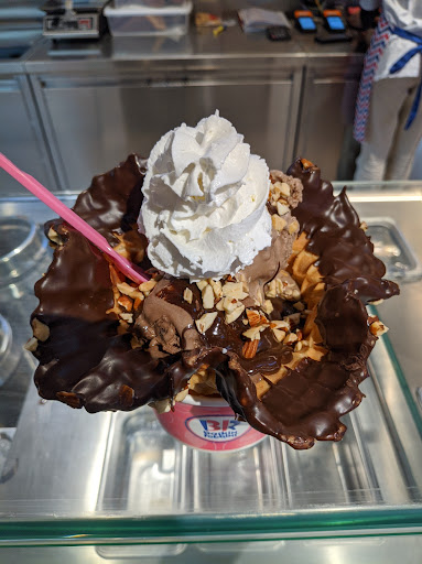 Baskin Robbins Arena Curve