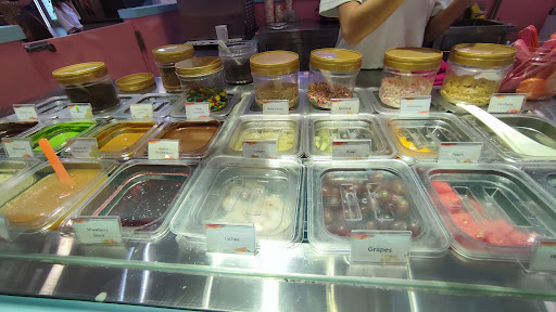 WHY Froyo Suria WHY Froyo Suria