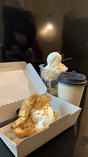Le Doux Coffee & Pastry Le Doux Coffee & Pastry