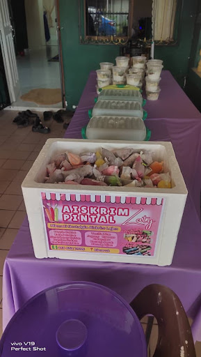 Aiskrim Pintal Zaty Aiskrim Pintal Zaty