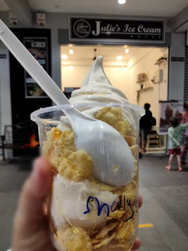 Julie’s Ice Cream House, Sejati Walk