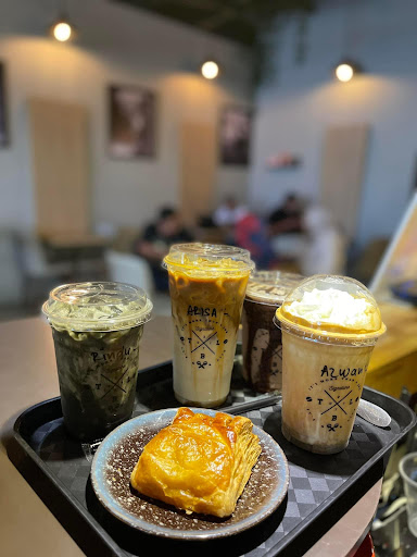 Signature by The Licious Beverage's