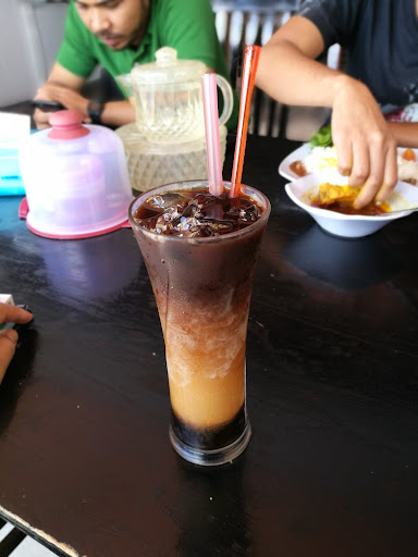Leeya Cafe