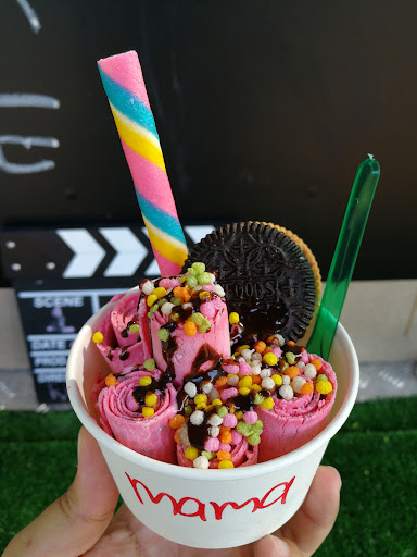 Rulla Ice Cream Pantai Bukit Keluang