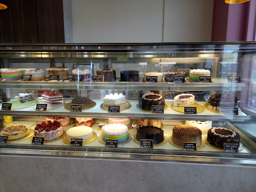 Ziq Bakery & Cake