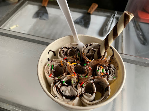Fry Ice Cream 炒雪糕