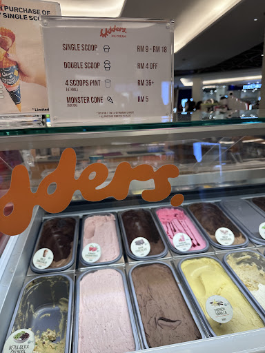 Udders Ice Cream (Mid Valley Southkey) Udders Ice Cream (Mid Valley Southkey)