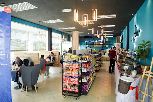 Secangkir Cafe & Mart Secangkir Cafe & Mart